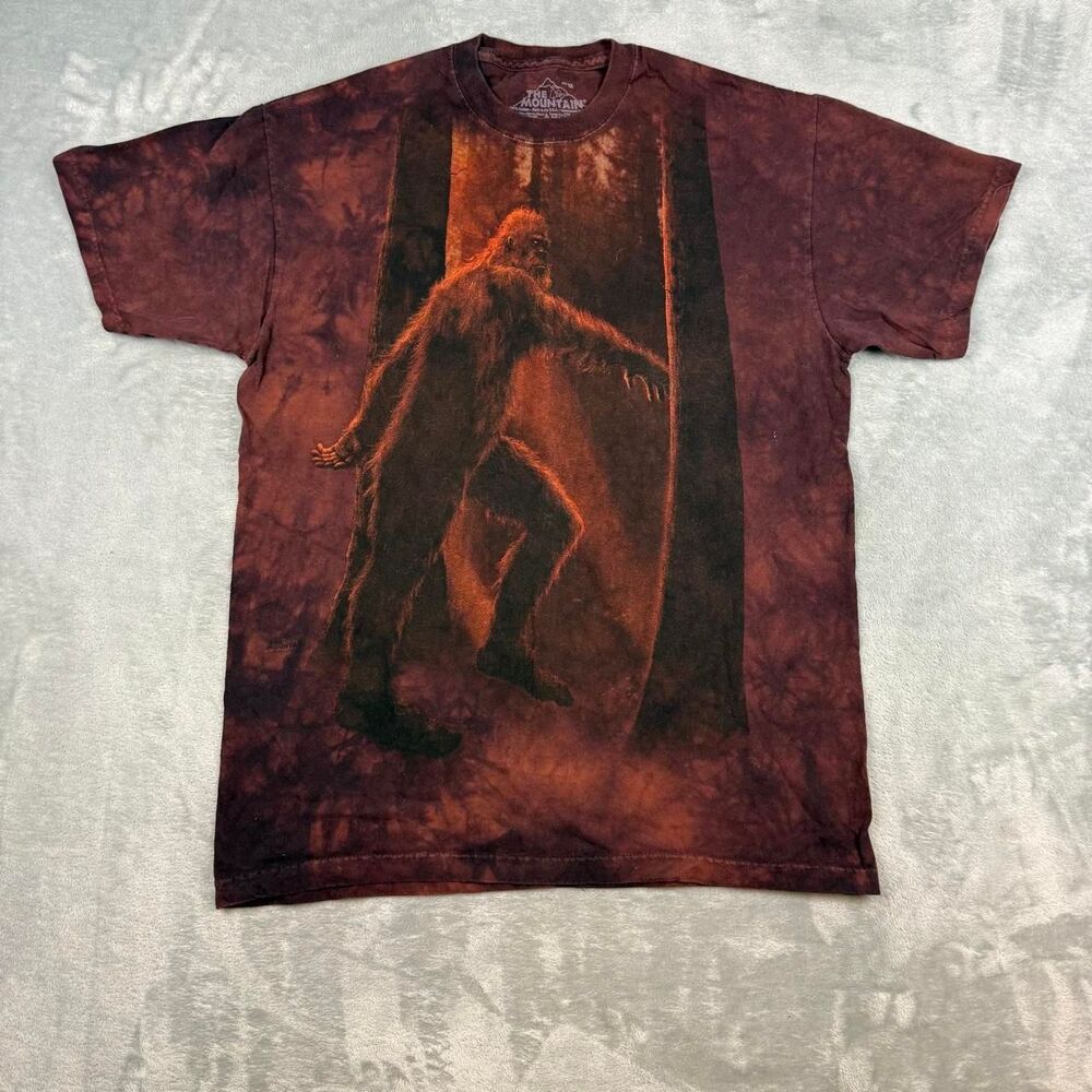 The-mountain Men's T-shirt